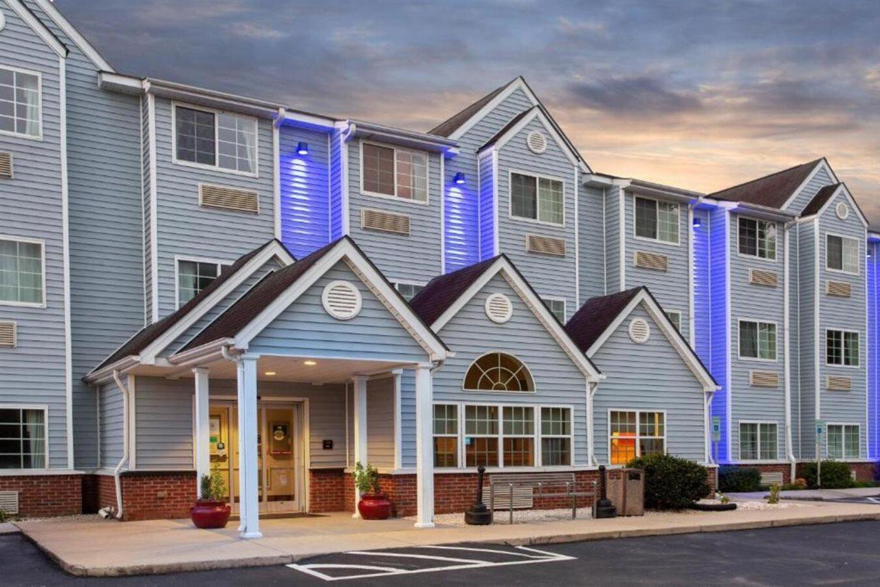 Microtel Inn & Suites By Wyndham Lillington/Campbell University Exterior foto